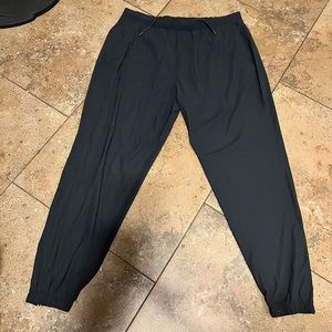 Lululemon Surge Jogger 29”